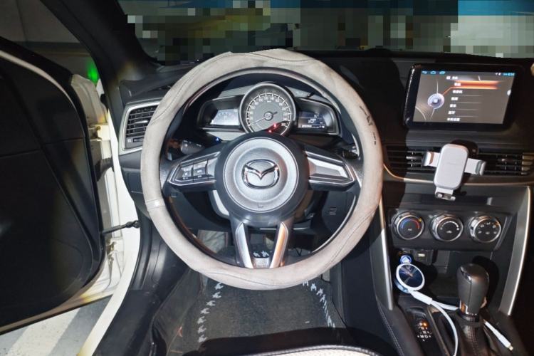 Used Mazda CX-4 2018 2.0L Automatic Two-Wheel Drive Blue Sky Dynamic Version China V Standard