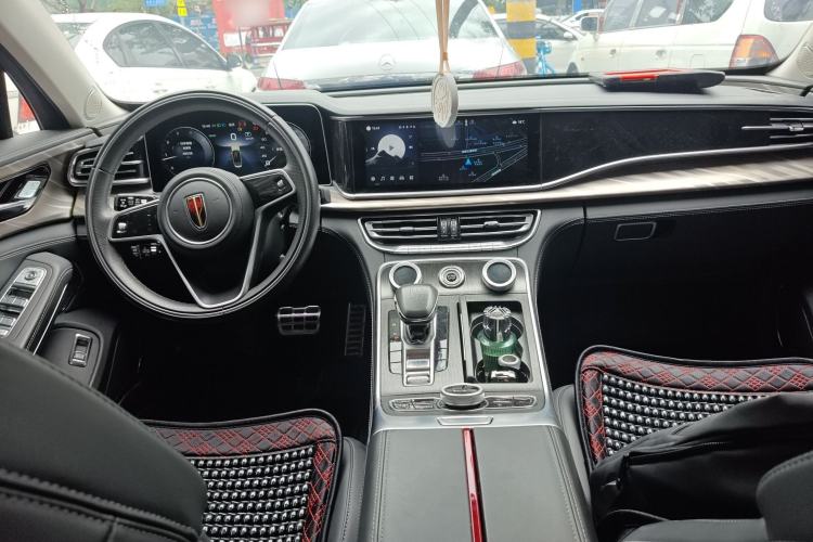 Used Hongqi H9 2022 2.0T Smart Connect Flagship Edition Center Console