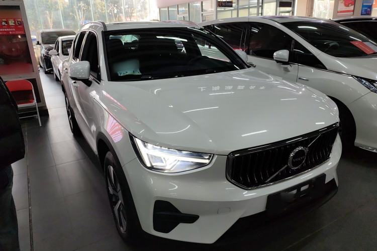 Used Volvo XC40 2023 B3 Zhiyuan Luxury Edition