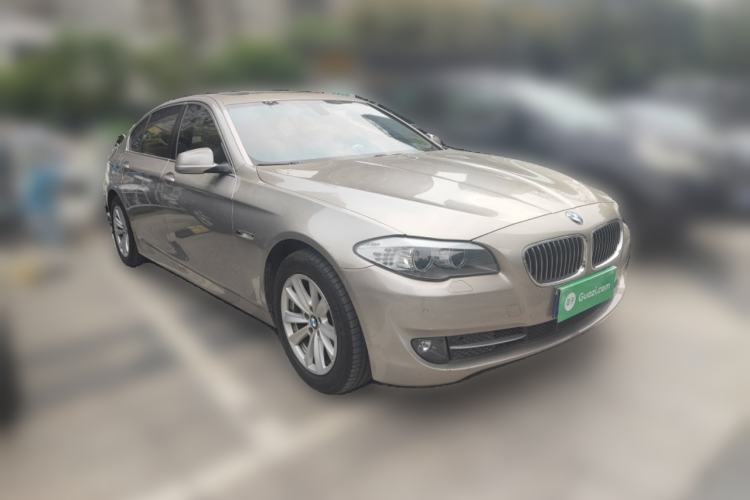 Used BMW 5 Series 2013 525Li Luxury Model Front Right 45 Deg