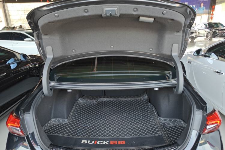 Used Buick LaCrosse 2022 652T Luxury Version