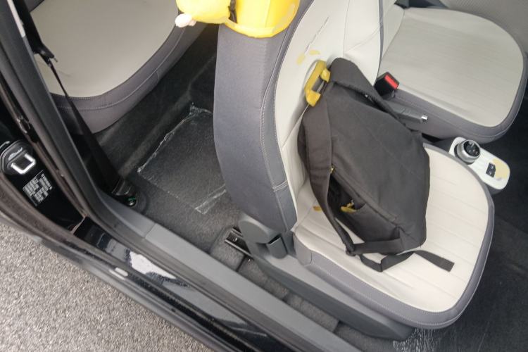 Used Geely Galaxy Panda 2025 210km Panda Kart Right Front Seat