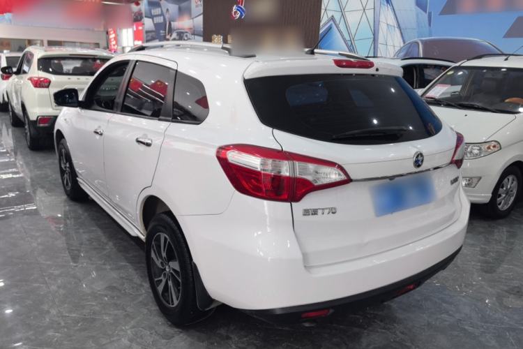 Used Venucia T70 2016 1.6L Manual Ruixing Edition Rear Left 45 Deg