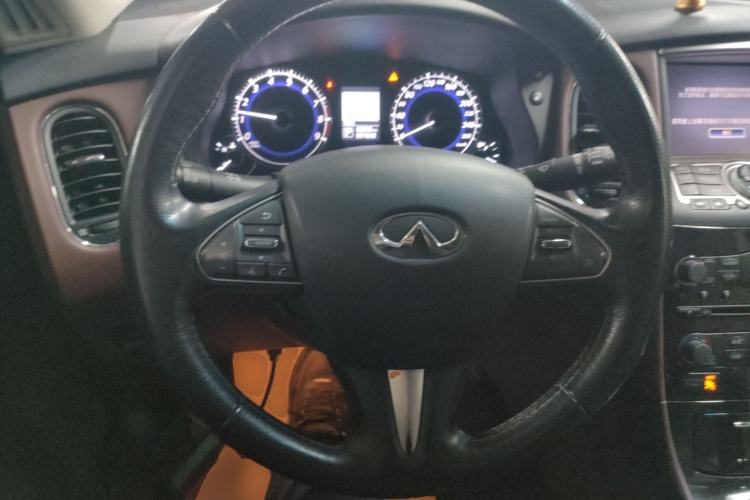 Used Infiniti QX50 2015 2.5L Enjoyment Edition Steering Wheel