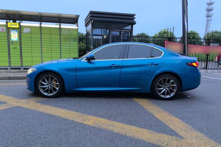 Used Alfa Romeo Giulia 2017 2.0T 200HP Luxury Edition