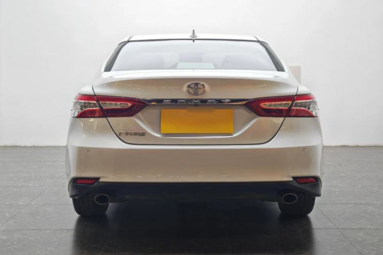 Used Toyota Camry 2021 2.0G Luxury Edition