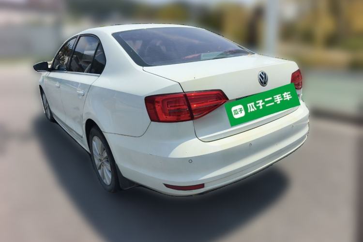 Used Volkswagen Sagitar 2015 230TSI Automatic Comfort Version Rear Left 45 Deg