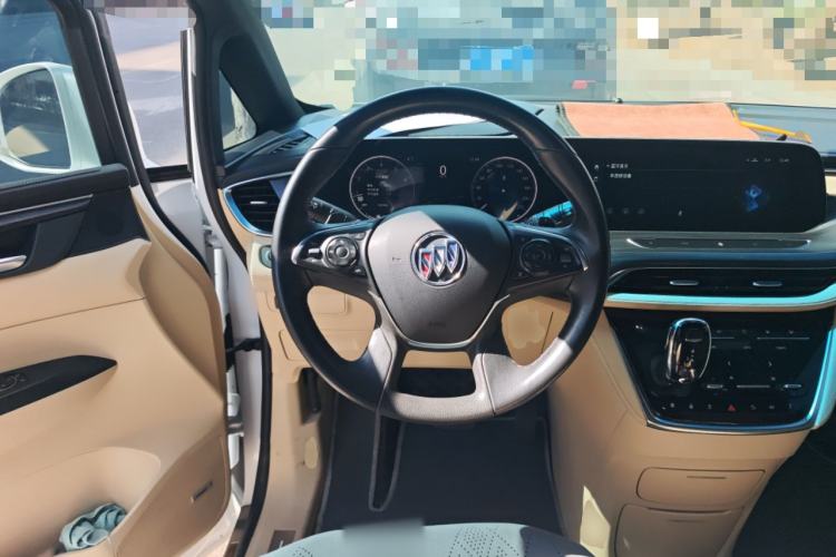 Used Buick GL8 2022 ES Landtrek 653T Flagship Model