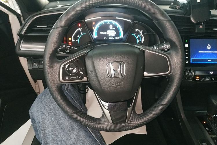 Used Honda Civic 2021 HATCHBACK 220TURBO CVT New Trendsetter Steering Wheel