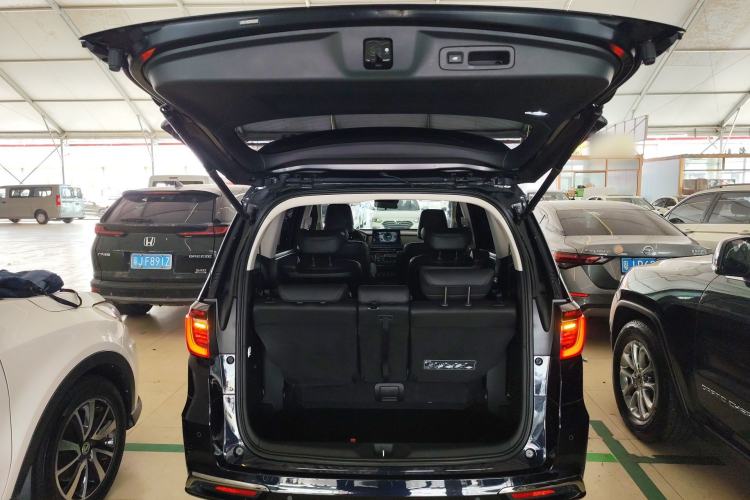 Used Honda Odyssey 2024 2.0L eHEV Sharp·Luxury Edition