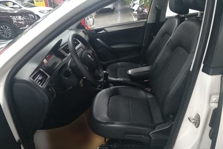 Used Skoda Rapid Spaceback 2014 1.6L Manual Enjoyment Edition

