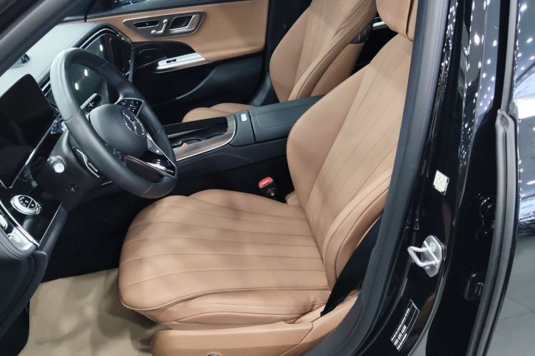 Used Mercedes-Benz E-Class New Energy 2024 E 350 e L Plug-in Hybrid Sedan Left Front Seat