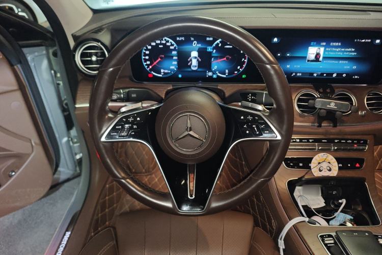 Used Mercedes-Benz E-Class 2021 Facelift E 260 L
