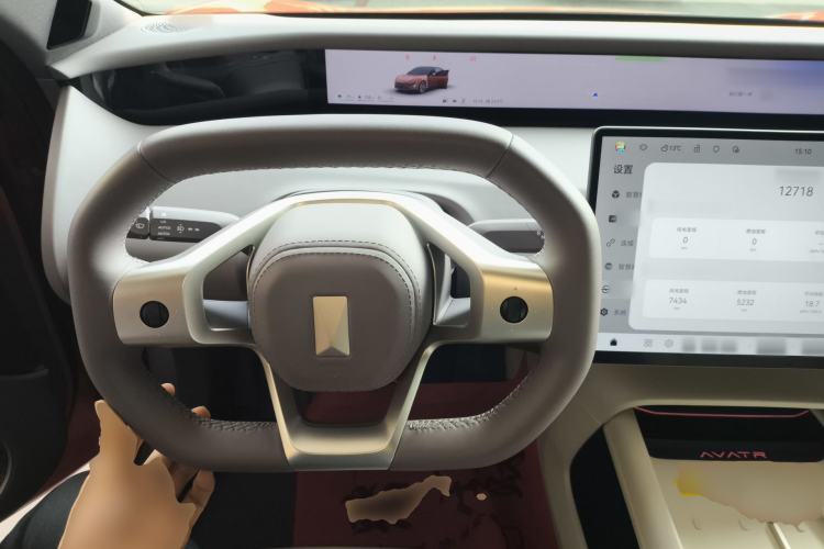 Used Avatr 06 2025 Pro Range-Extended Edition
