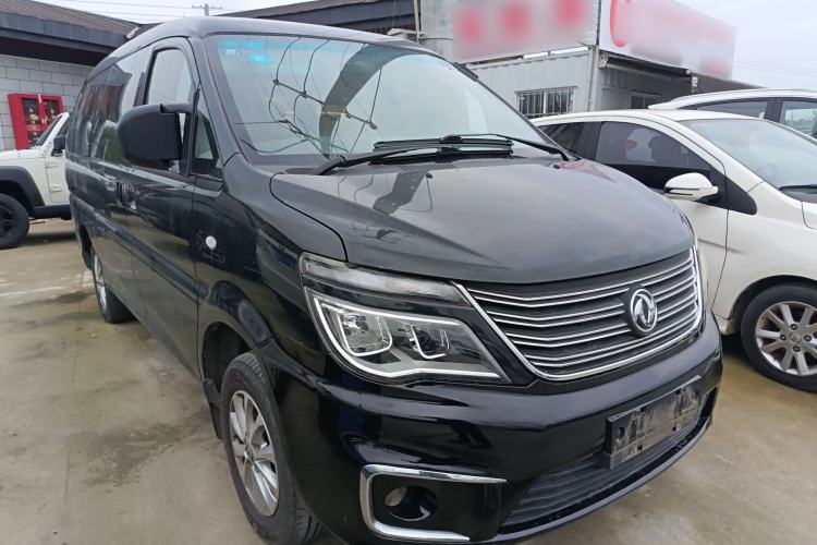 Used FORTHING Lingzhi 2018 M5L 1.6L 7-Seater Luxury Model Front Right 45 Deg