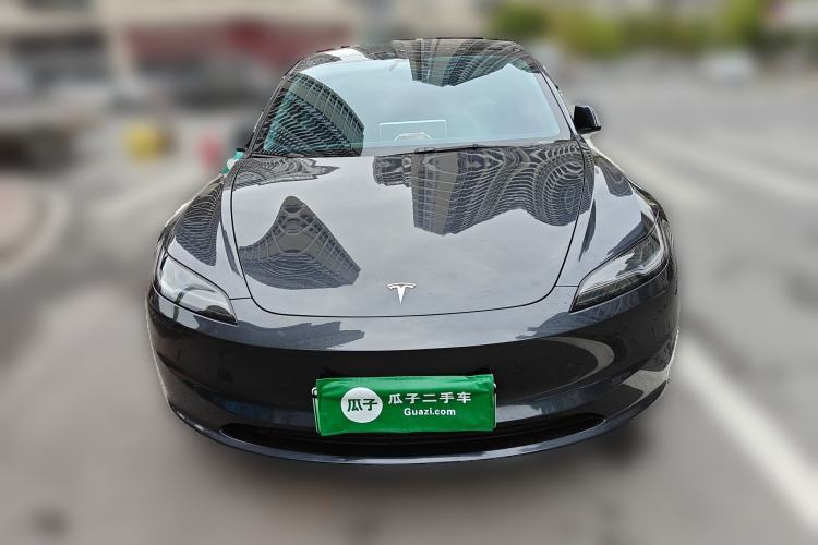 Used Tesla Model 3 2025 Rear-Wheel-Drive Version
