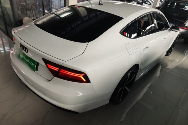 Used Audi A7 2014 50 TFSI quattro Comfort Model Rear Right 45 Deg