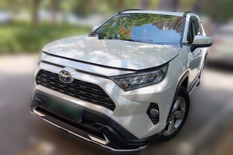Used Toyota RAV4 2021 2.0L CVT Two-Wheel Drive Fashion PLUS Edition