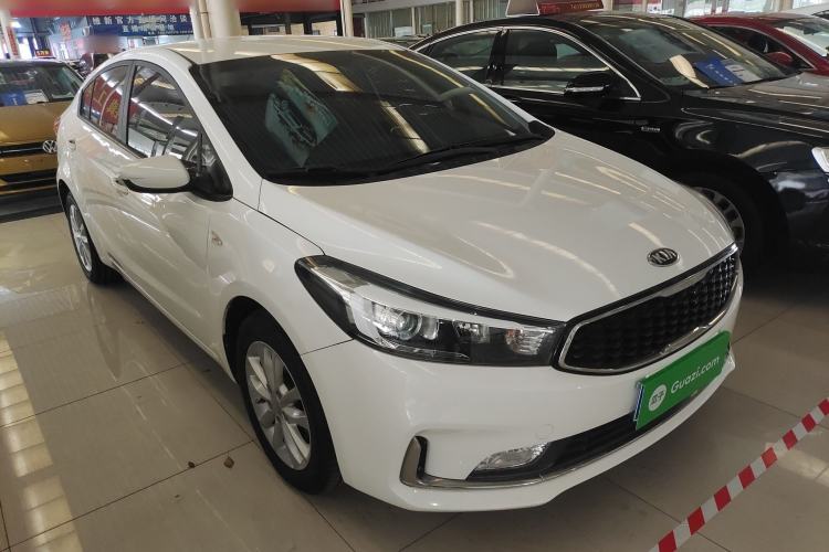 Used Kia K3 2016 1.6L Automatic GL Front Right 45 Deg
