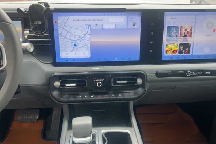 Used BAIC Off-Road BJ40 2024 2.0T All-New Ring of the Taklamakan Champion Edition Exterior 9