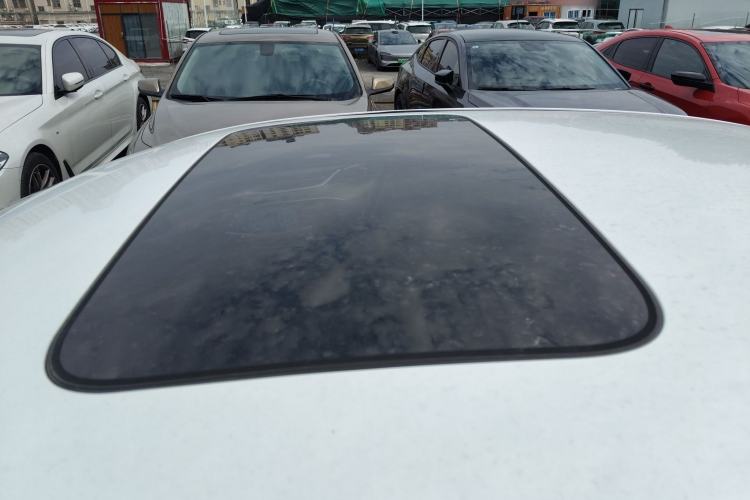 Used CHANGAN Ruicheng CC 2022 Blue Whale Edition 1.5T DCT Luxury Model Roof