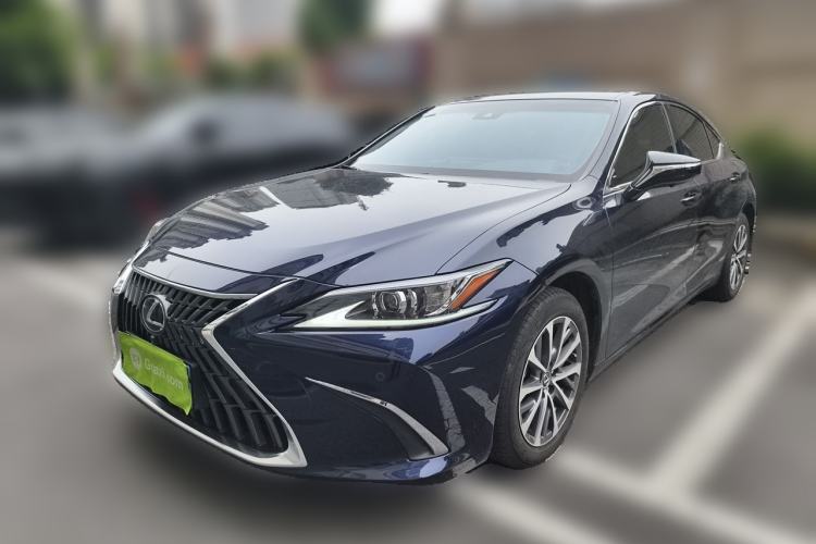 Used Lexus ES 2023 200 Excellence Edition