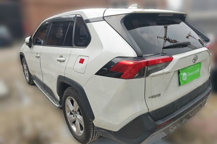 Used Toyota RAV4 2020 2.0L CVT Two-Wheel Drive Fashion PLUS Edition
