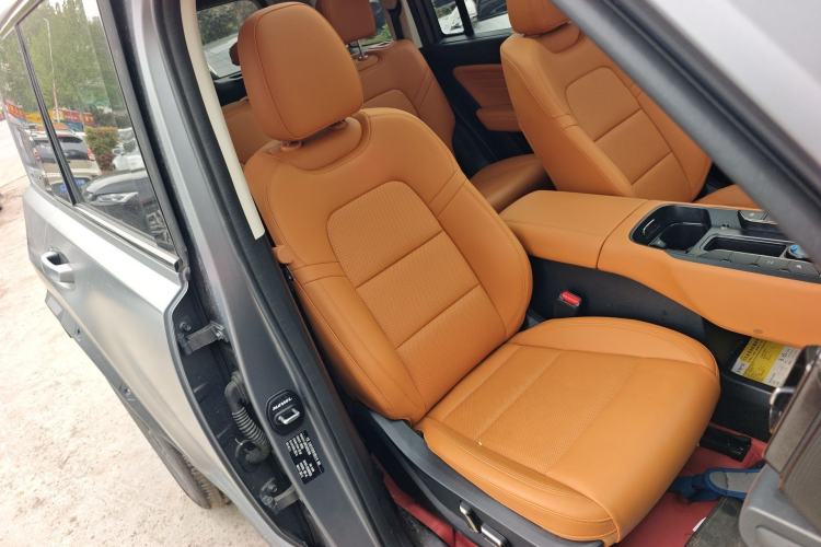 Used Haval Raptor 2025 2.0T 4WD Ultra Right Front Seat