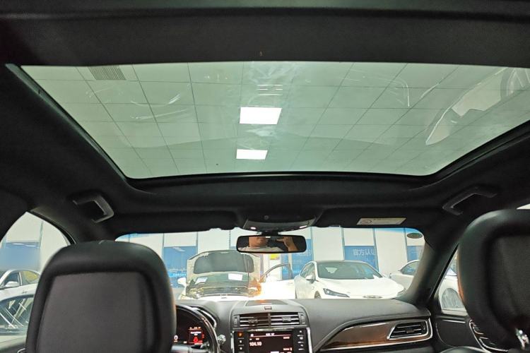 Used Lincoln Continental 2018 2.0T Two-Wheel Drive Luxury Edition
