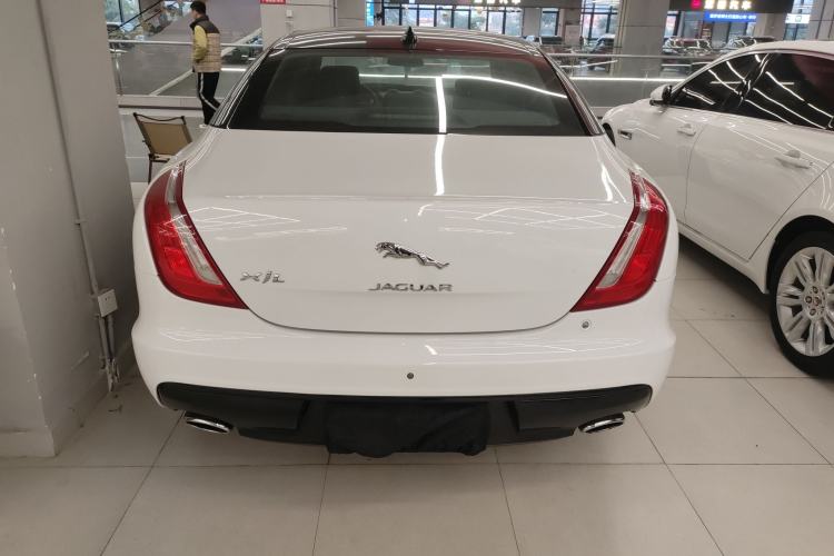 Used Jaguar XJ 2016 XJL 2.0T Two-Wheel-Drive Elegant Business Edition