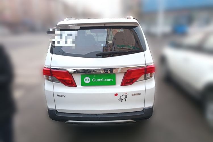 Used Venucia M50V 2017 1.5L XL Manual Comfort Edition