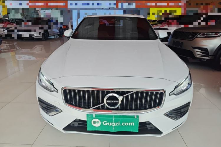 Used Volvo S60 2022 B4 Zhiyi Luxury Edition