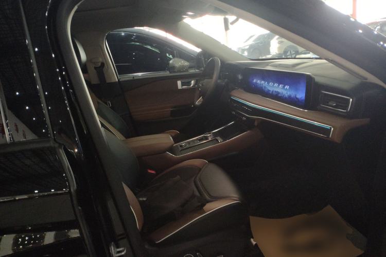 Used Ford Explorer 2023 EcoBoost 285 Four-Wheel Drive Titanium Edition 7-Seater