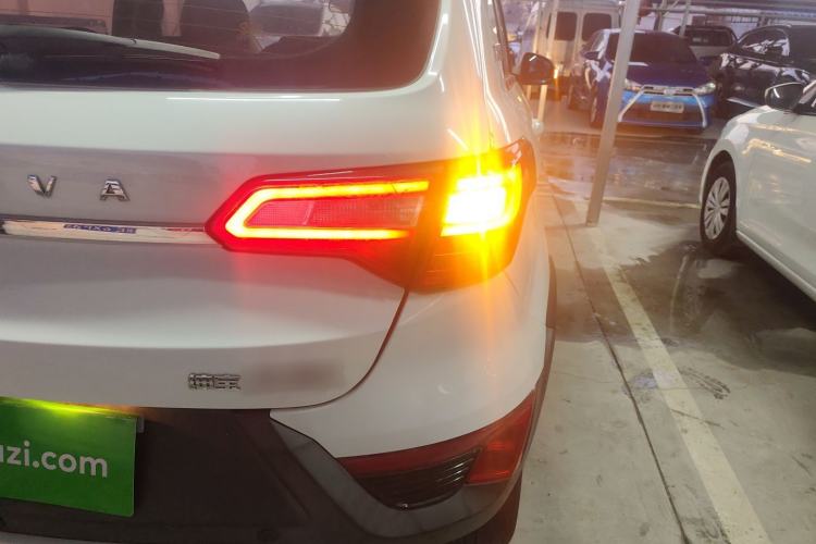 Used BAIC Senova X25 2015 1.5L Automatic Elite Model