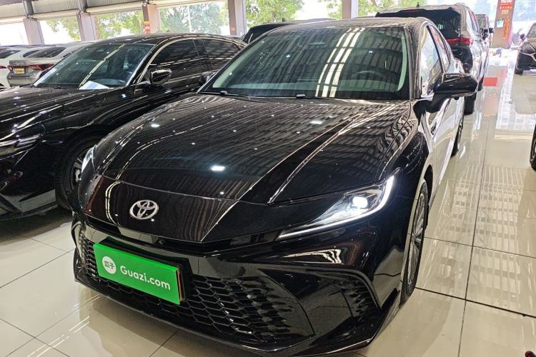 Used Toyota Camry 2024 Dual-Motor 2.0 HE Elite Edition