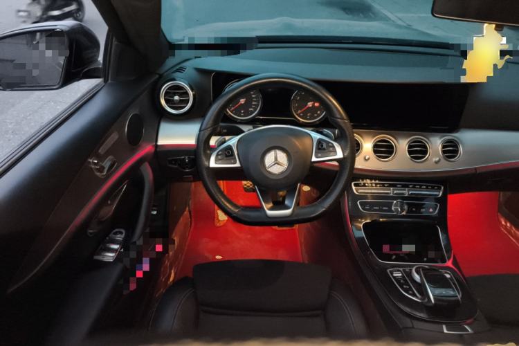 Used Mercedes-Benz E-Class 2017 E 200 Sport Steering Wheel