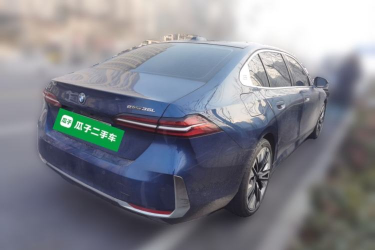 Used BMW i5 2024 eDrive 35L Prestige Luxury Package Rear Right 45 Deg