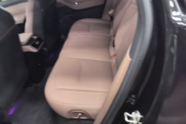 Used Nio ES6 2024 75 kWh
