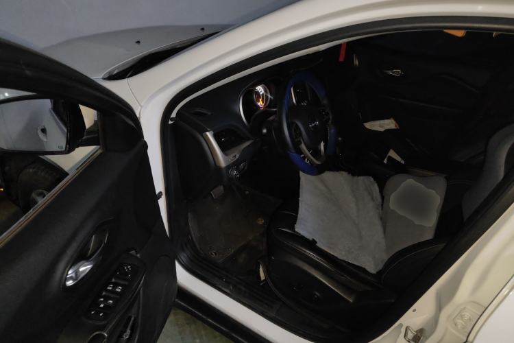 Used Jeep Cherokee 2017 2.0L Superior Edition