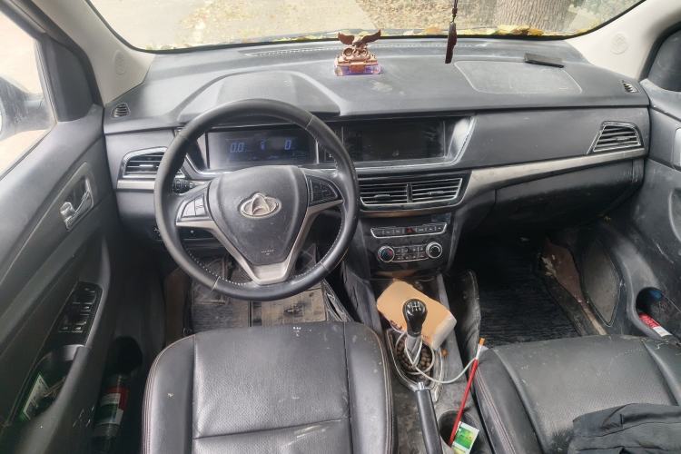 Used CHANGAN KAICHENG Oushang A600 2016 1.5L Manual Luxury 7-Seater Center Console