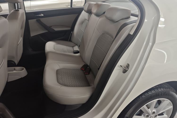 Used Skoda Rapid 2016 1.6L Automatic Chuanxing Edition Left Rear Seat