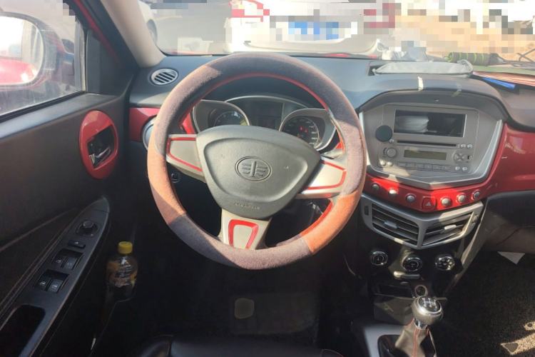 Used Oley 2012 Sedan 1.5L Manual Luxury Model Steering Wheel