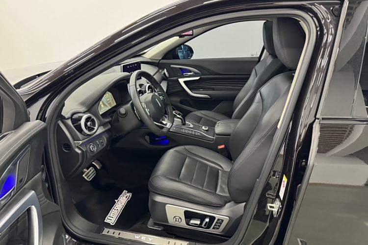 Used Wey VV7 2019 Upgraded Model 2.0T Flagship Version China VI