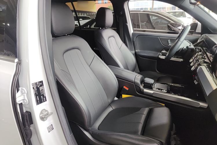 Used Mercedes-Benz GLB 2020 GLB 200 Stylish Edition
