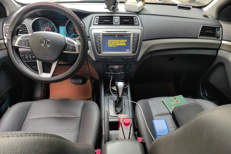 Used BAIC Senova X65 2015 2.0T Automatic Elite Model