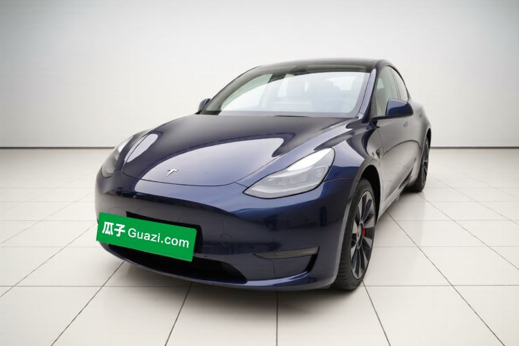 Used Tesla Model Y 2023 Long-Range All-Wheel-Drive Version