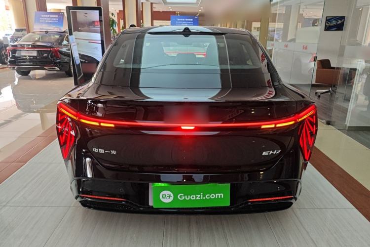 Used Hongqi EH7 2025 690 Smart Selection Edition