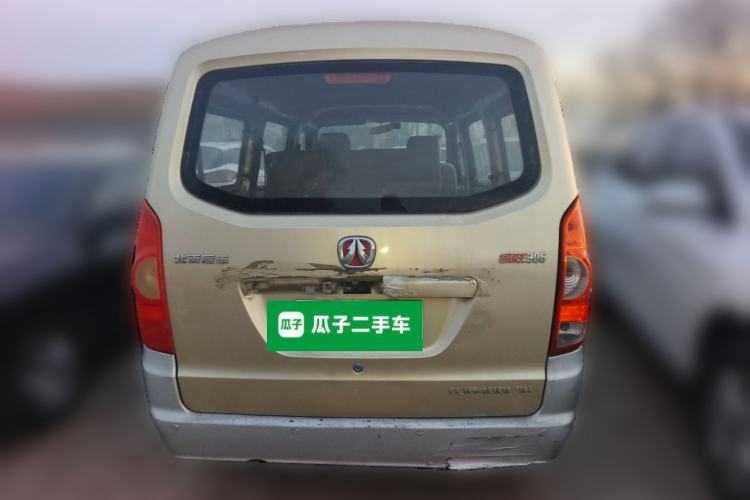 Used BAIC Weiwang 306 2011 1.3L base model 7 seats Rear
