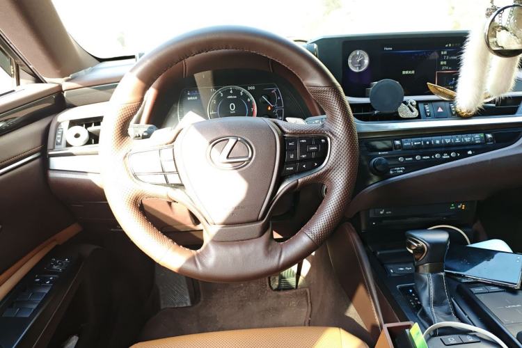 Used Lexus ES 2018 200 Excellence Edition China V Standard