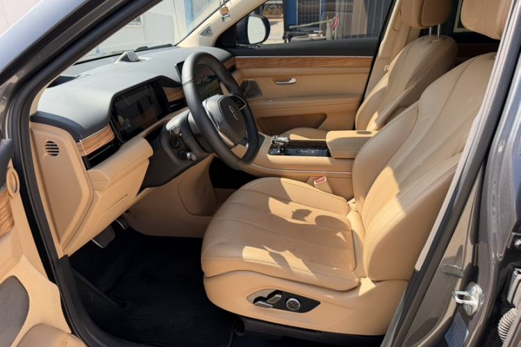 Used Hima AITO M7 2022 1.5T Four-Wheel Drive Luxury Edition